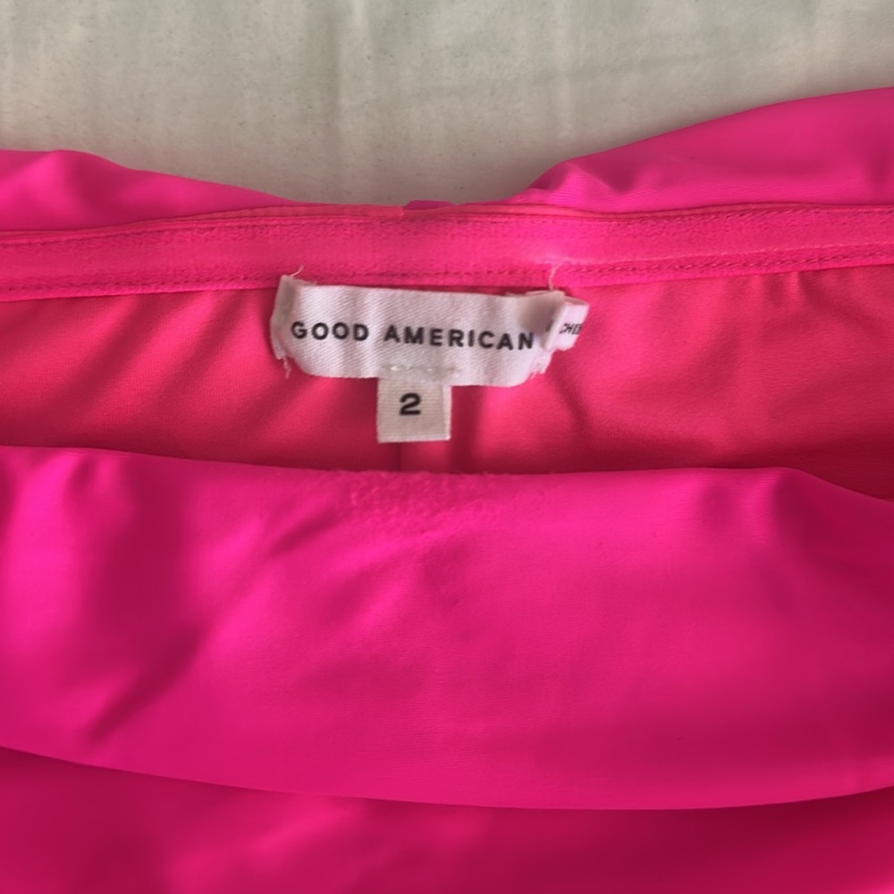 Good American RUCHED MAXI TUBE DRESS Shocking Pink Size Medium - Picture 5 of 6